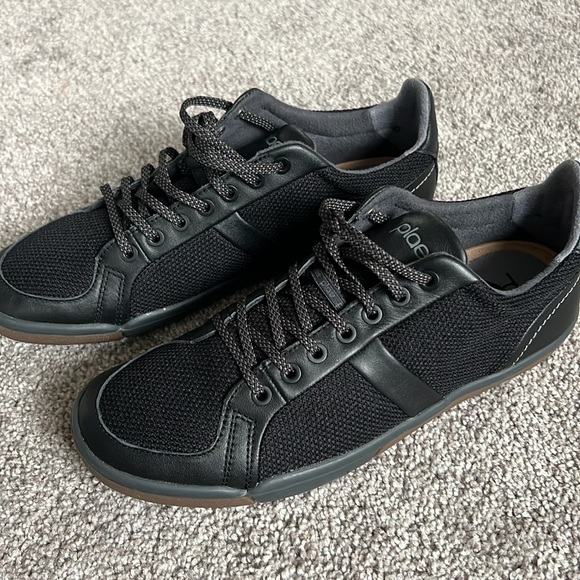 Plae Sneakers - Men’s - Picture 2 of 3